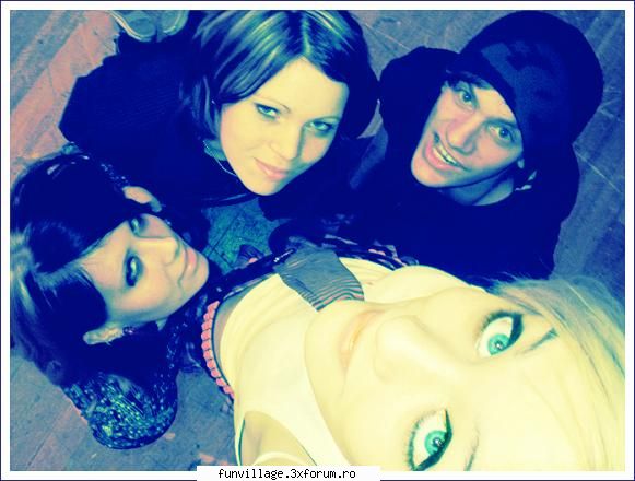 Nota pentru make up . - Killing Loneliness <3 - Cafenea :|>